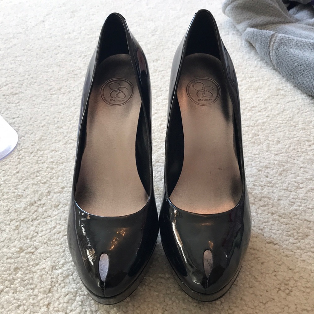 Black Platform Heels with toe detailing